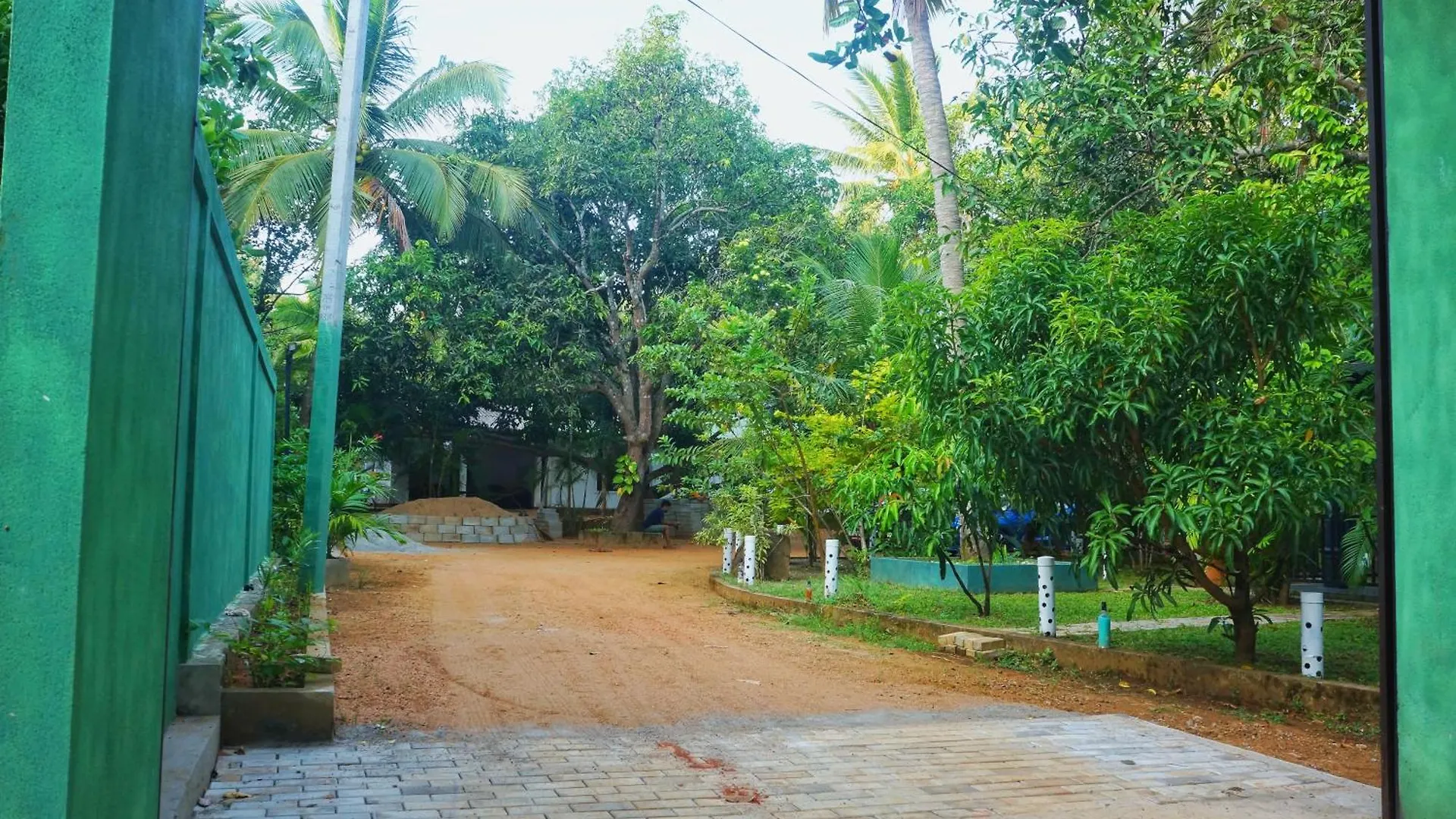 Danu Resort Inamaluwa Sri Lanka